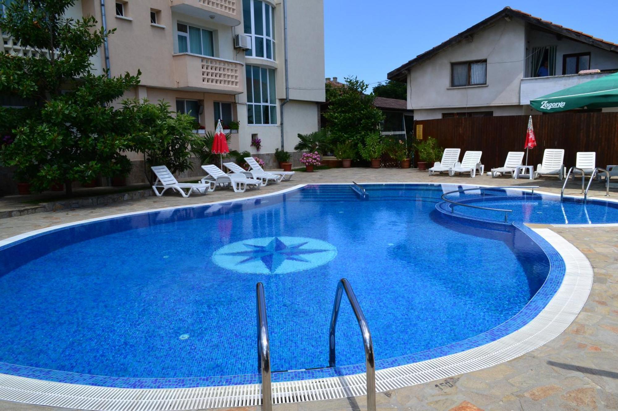 Saint George Family Hotel Lozenets Exterior photo
